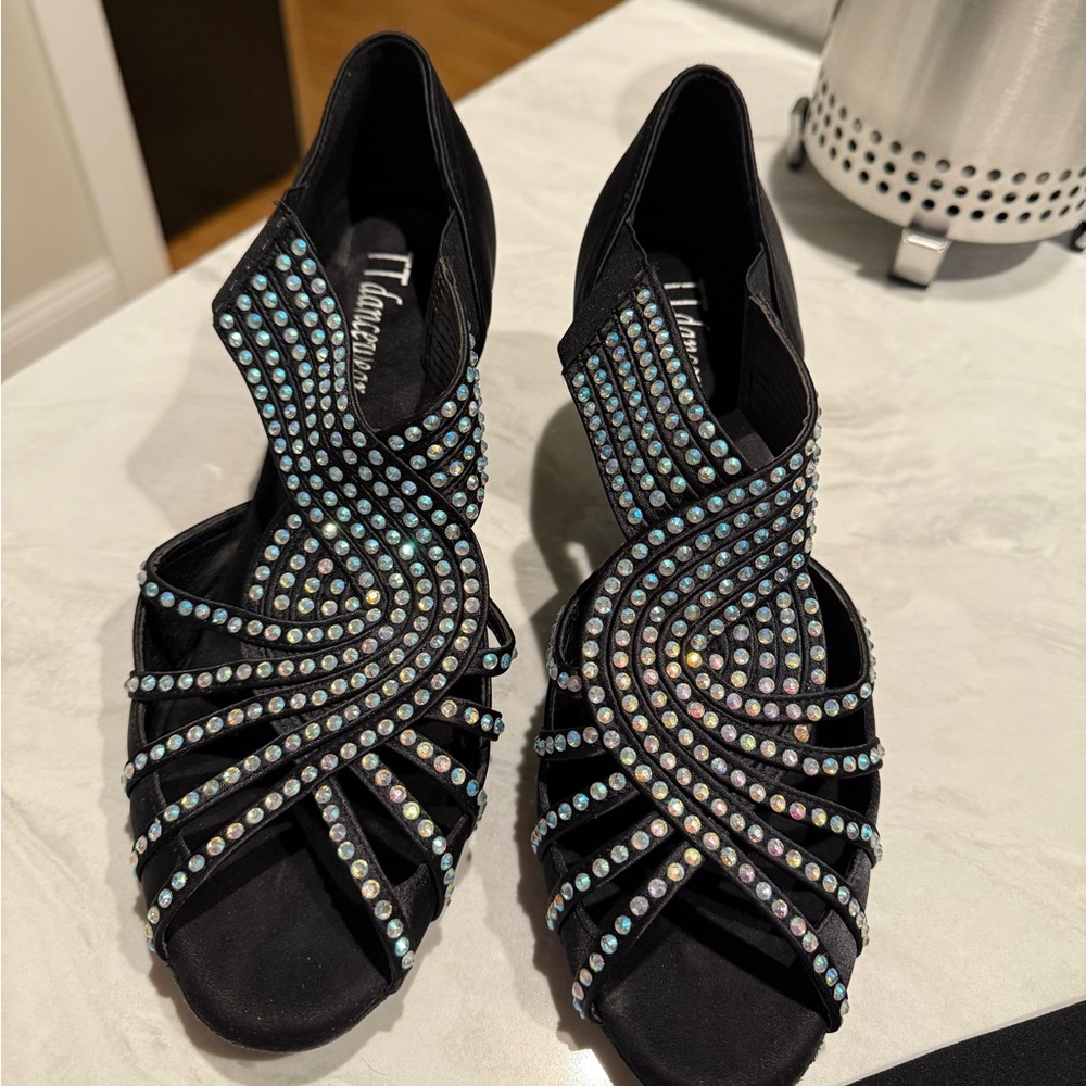 TT Dancewear NEW latin salsa ballroom dance shoes (no box)